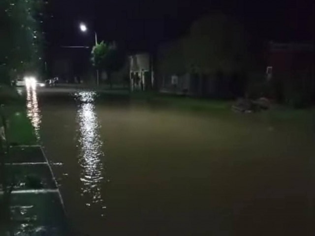 Se inund un hospital de una localidad de La Madrid